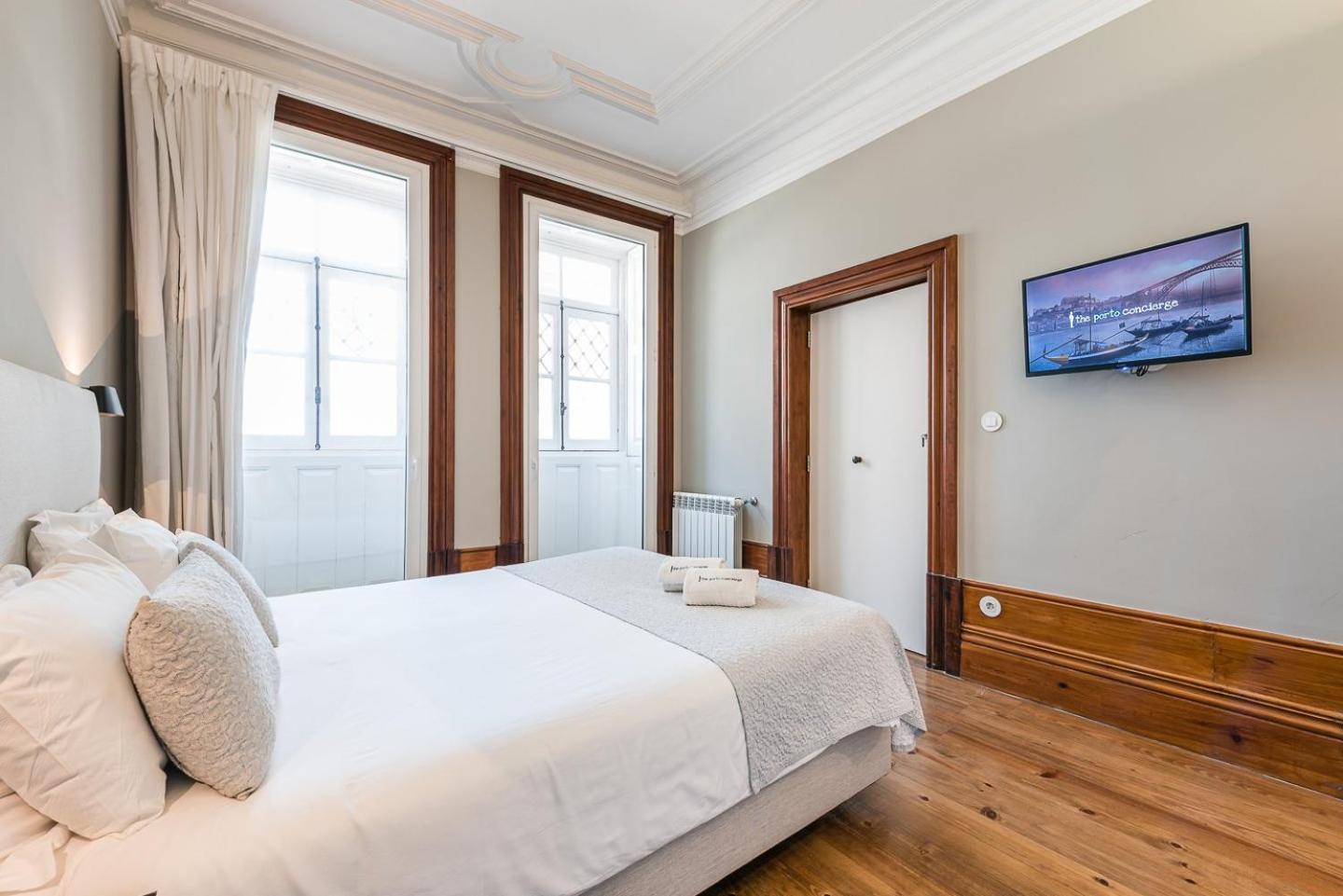 Guestready - Cedofeita Pool Suites Porto Exterior photo