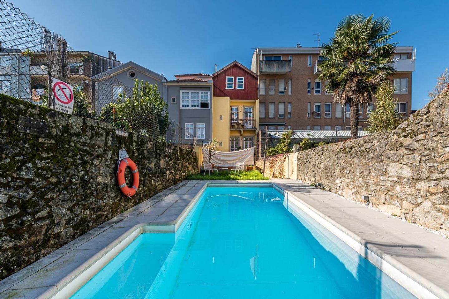 Guestready - Cedofeita Pool Suites Porto Exterior photo